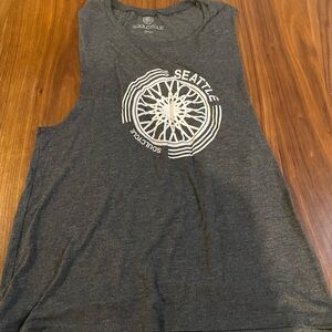 Soul Cycle | Seattle Gray Wheel Logo Tank‎ Top Large